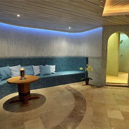 St. Florian - カプルーン