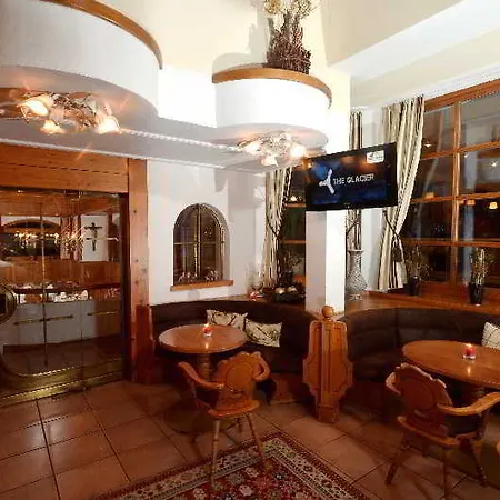 ホテル St. Florian - カプルーン